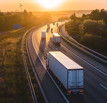 Caminhão em doca de carregamento
